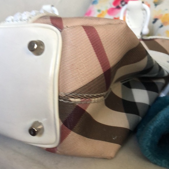 Burberry studded bag!! limited edition Rachel bag - Picture 9 of 12